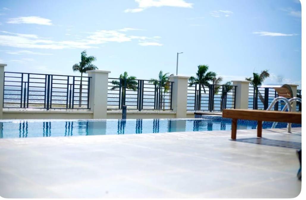 Uptown Ocean Front